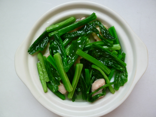 <b>春菜排骨煲</b>