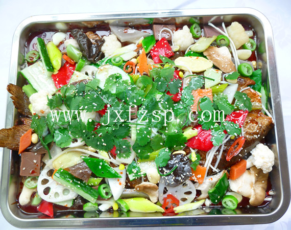 万州样品菜烤鱼，仿真烤鱼模型，辛香美味内容丰富多彩