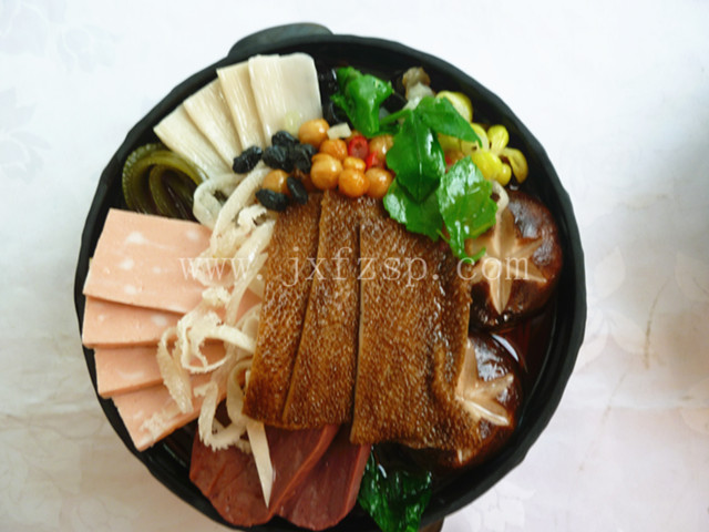 <b>仿真食物 毛血旺冒菜米线</b>