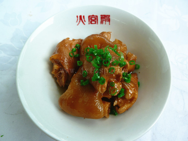 <b>样品菜 红烧猪脚</b>