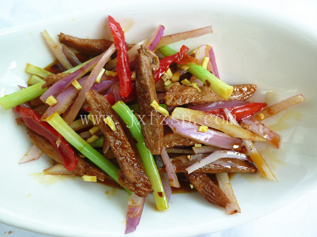 <b>假菜 小炒鸭肉</b>