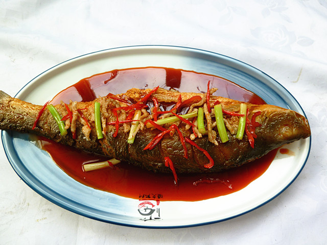 <b>仿真菜 红烧翘嘴鱼模型</b>