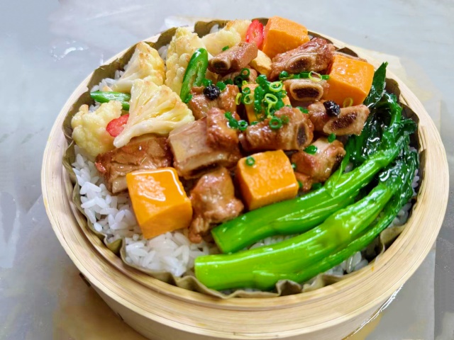 假菜 荷叶蒸排骨饭模型